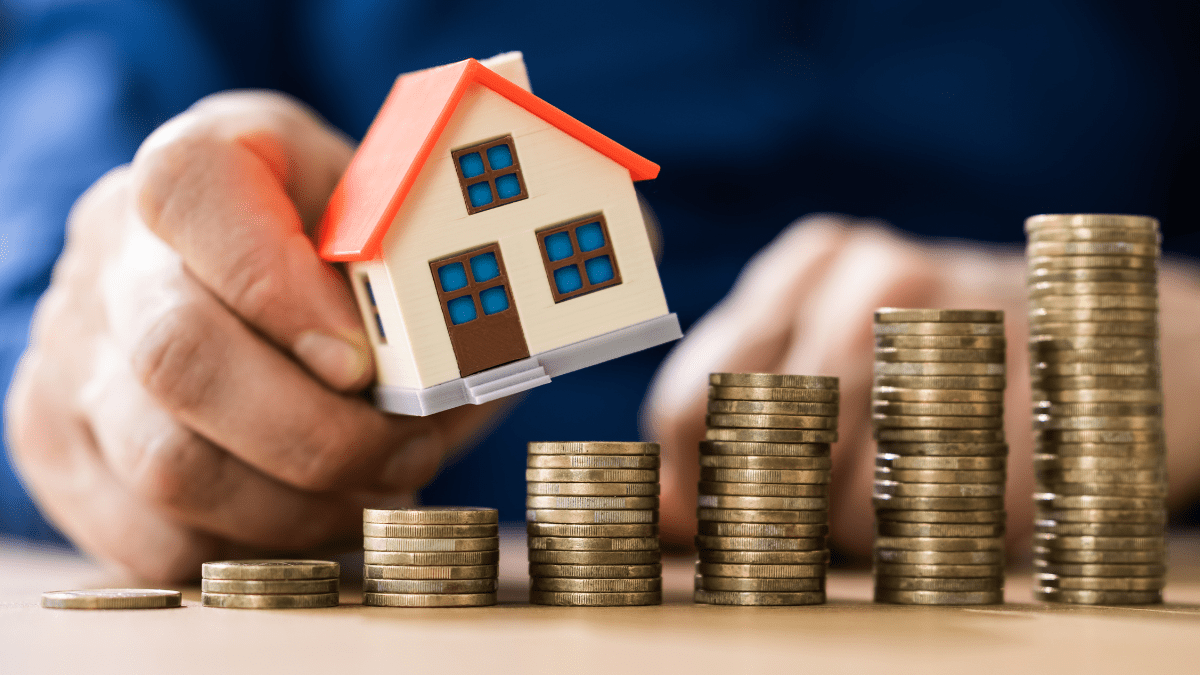 Why Noida Real Estate is Safer and Smarter Compared to Delhi & Gurgao